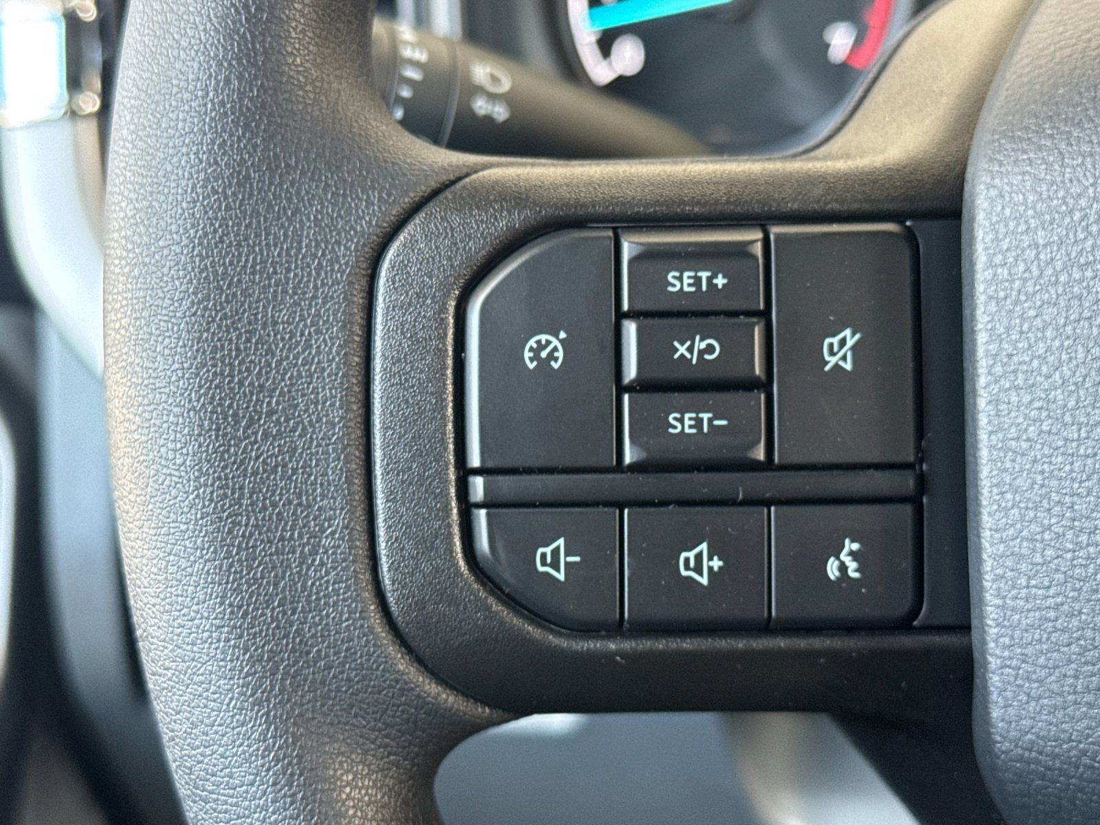 New 2026 Ford F250 XLT w/ FX4 Off-Road Package image 23