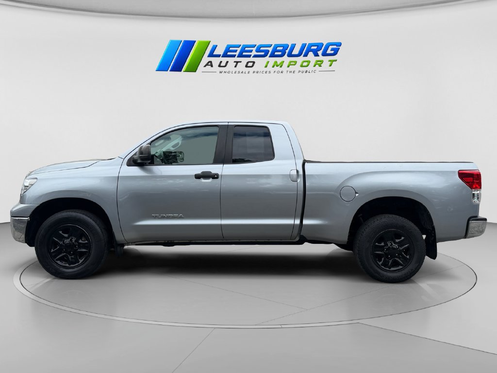 Used 2011 Toyota Tundra 4x4 Double Cab w/ Tow Pkg image 2