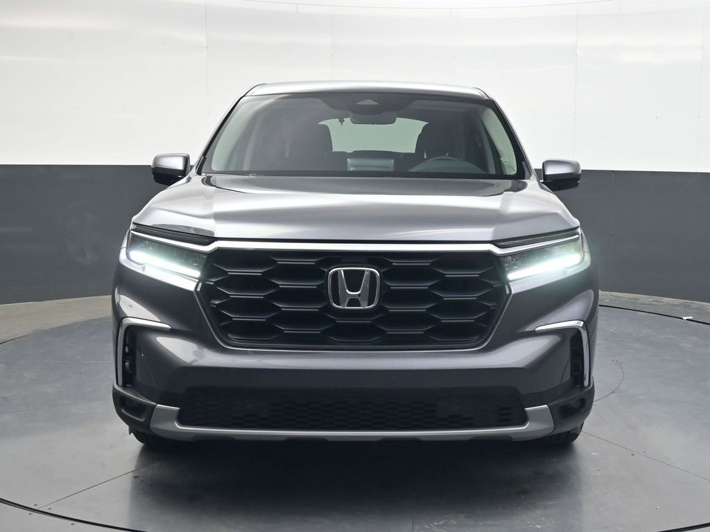 Certified 2025 Honda Pilot EX-L image 9