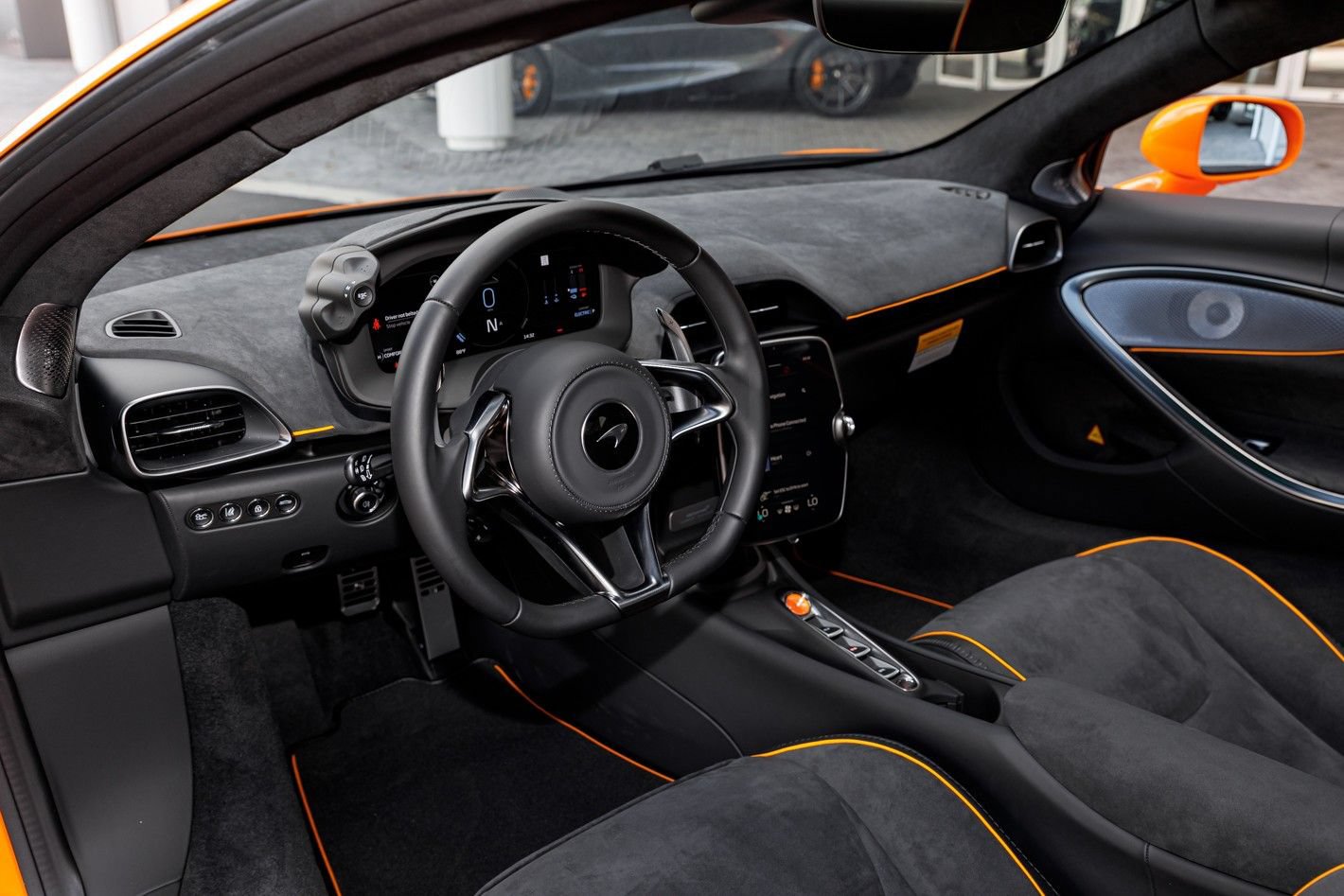 New 2026 McLaren Artura RWD image 40