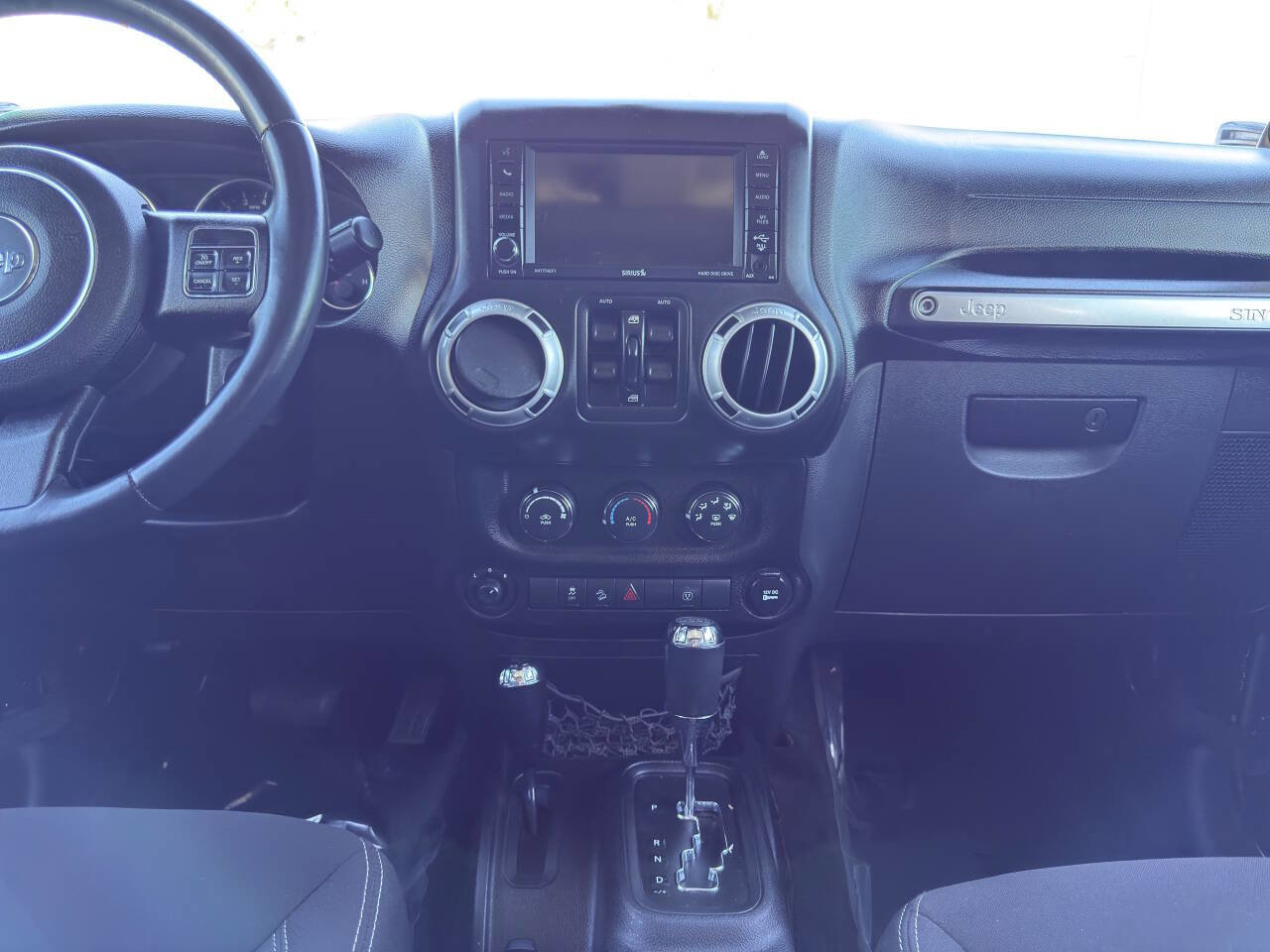 Used 2014 Jeep Wrangler Unlimited Sahara w/ Connectivity Group image 16