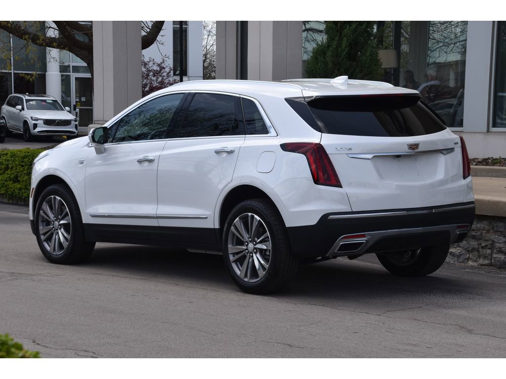 Used 2025 Cadillac XT5 Premium Luxury image 6
