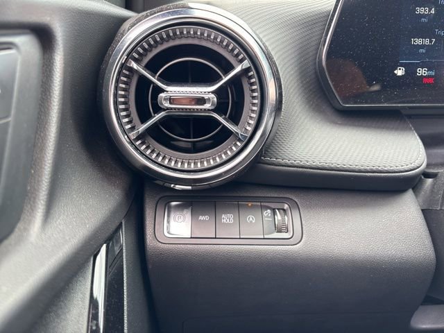 Used 2025 Chevrolet Equinox LT w/ Convenience Package II image 18