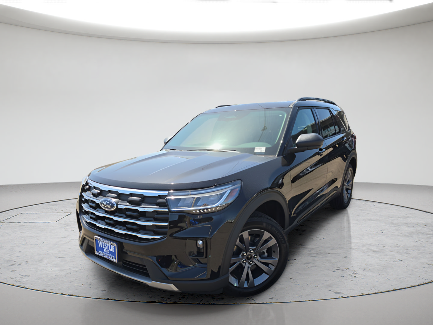 New 2026 Ford Explorer Active w/ Active Comfort Package