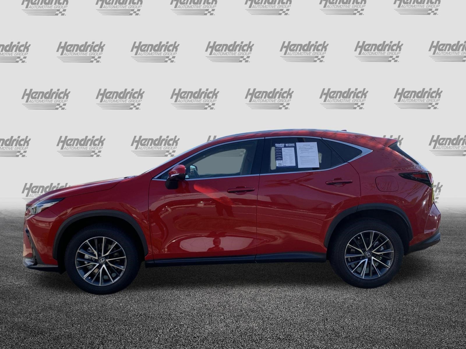 Used 2025 Lexus NX 250 FWD w/ Towing Package (2000 Lbs) image 7