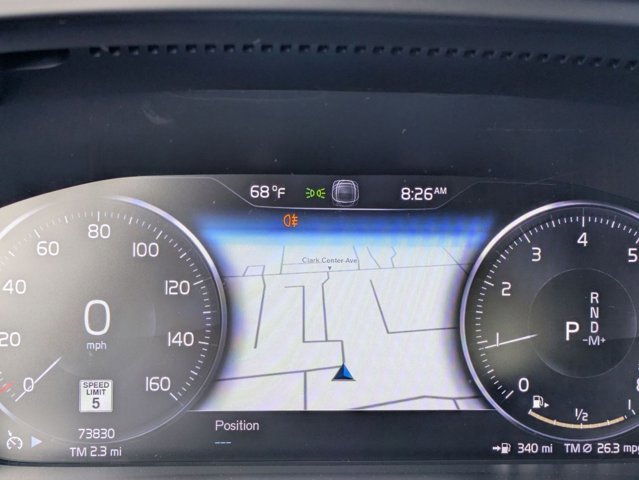 Used 2022 Volvo XC40 T5 R-Design w/ Climate Package image 7