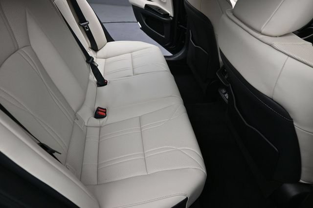 Used 2025 Lexus ES 350 Ultra Luxury FWD image 19