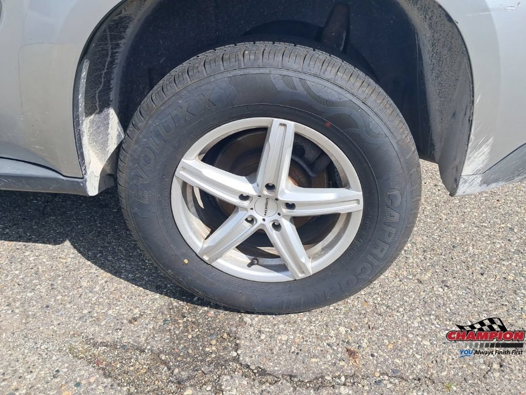 Used 2007 Chevrolet Equinox LS FWD image 10