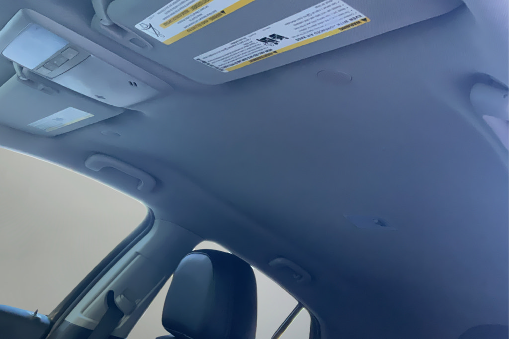 Certified 2016 Buick Encore Convenience FWD image 17