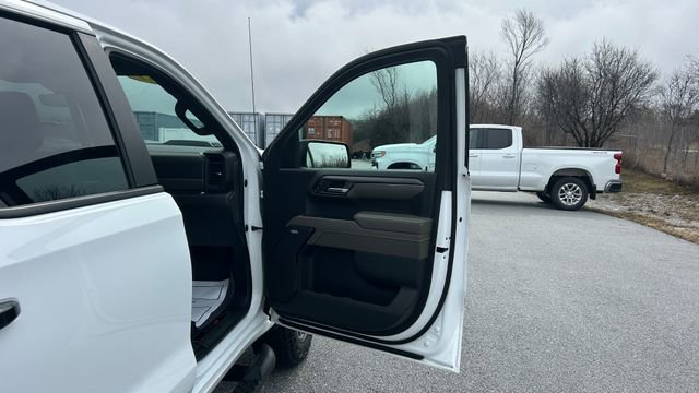 Used 2023 Chevrolet Silverado 1500 ZR2 w/ Technology Package image 48