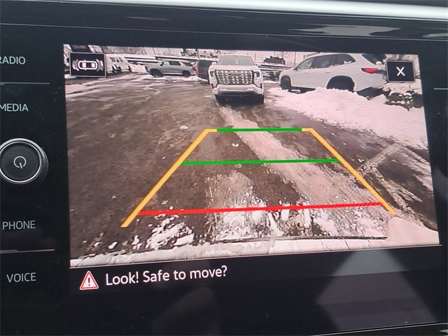 Used 2023 Volkswagen Atlas SEL R-Line image 22