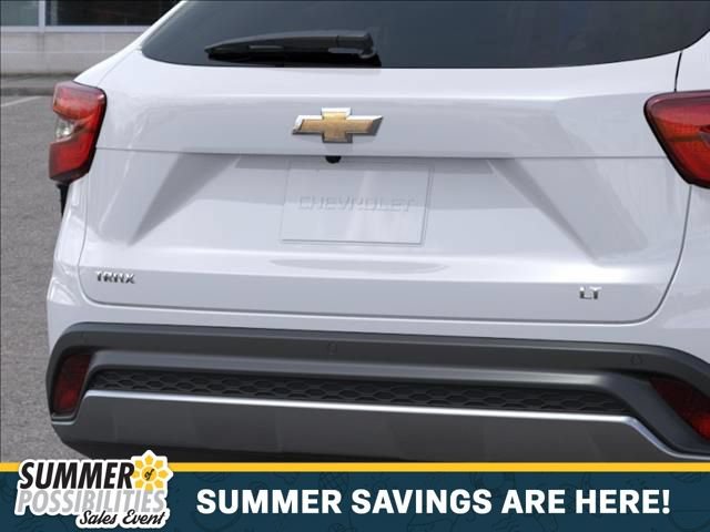 New 2026 Chevrolet Trax LT w/ Driver Confidence Package FWD image 14
