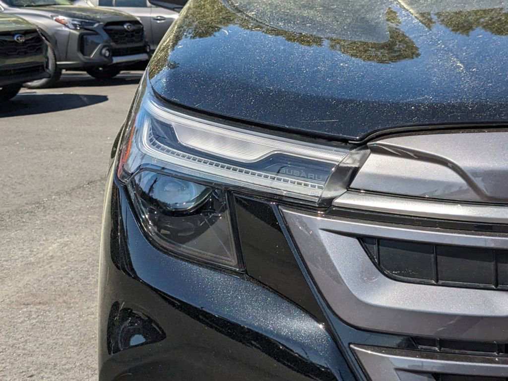 Used 2025 Subaru Forester Limited w/ Popular Package #2 AWD/4WD image 9