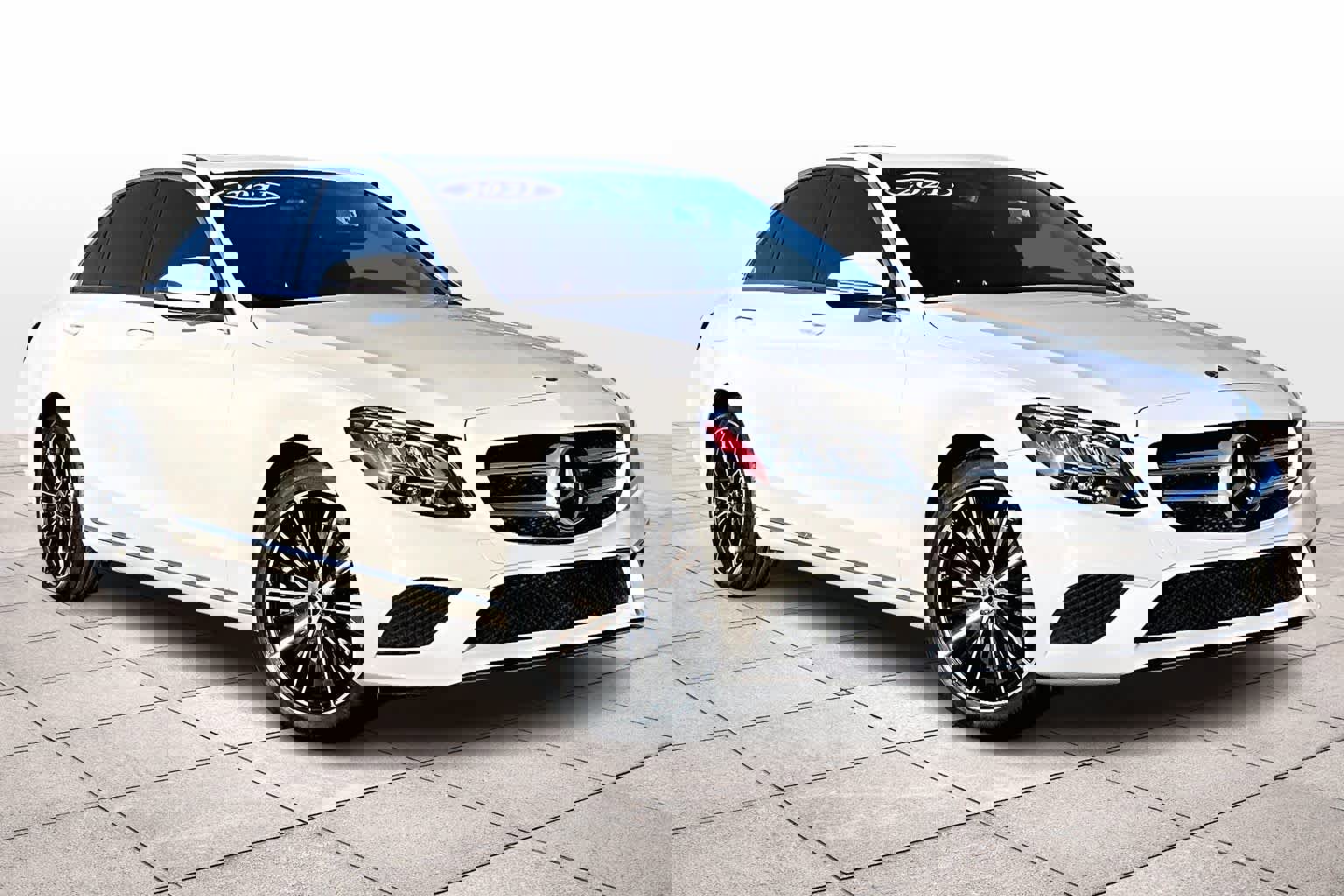 Used 2021 Mercedes-Benz C 300 Sedan image 2