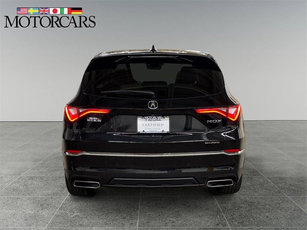 Certified 2023 Acura MDX SH-AWD w/ Technology Package image 4
