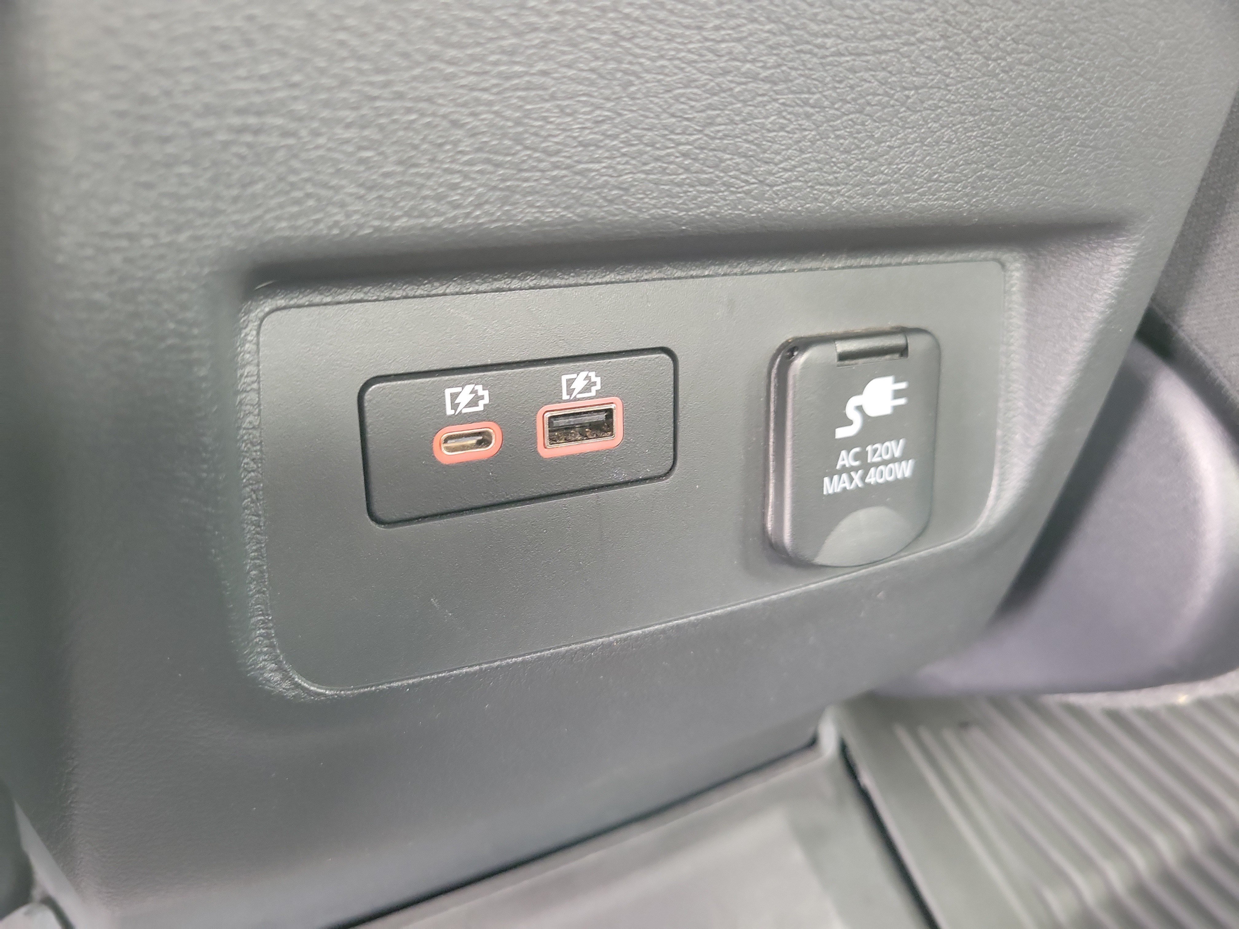 Used 2023 Nissan Frontier PRO-4X w/ Pro Convenience Package AWD/4WD image 13