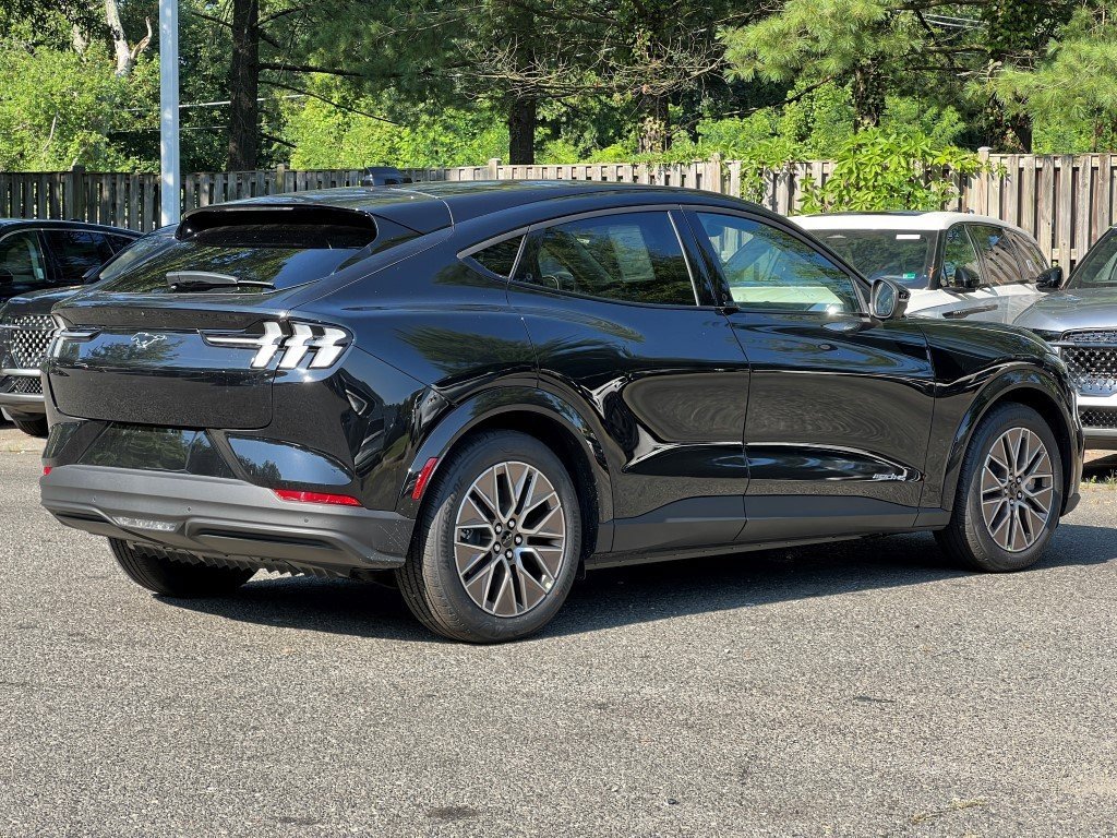 New 2025 Ford Mustang Mach-E Premium image 4