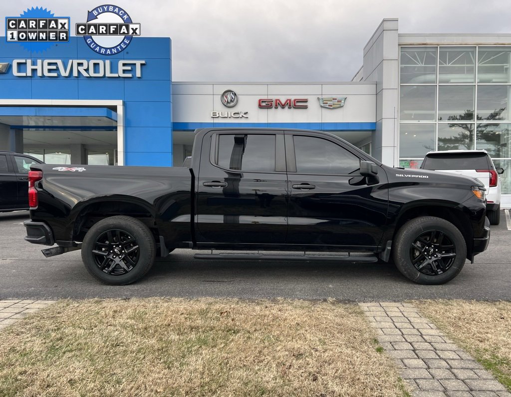 Used 2022 Chevrolet Silverado 1500 Custom image 4