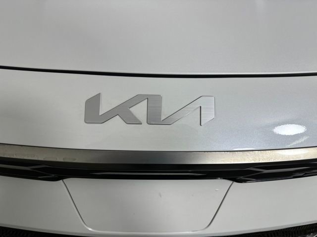 Used 2023 Kia Niro Wave w/ Wave Preserve Package image 9