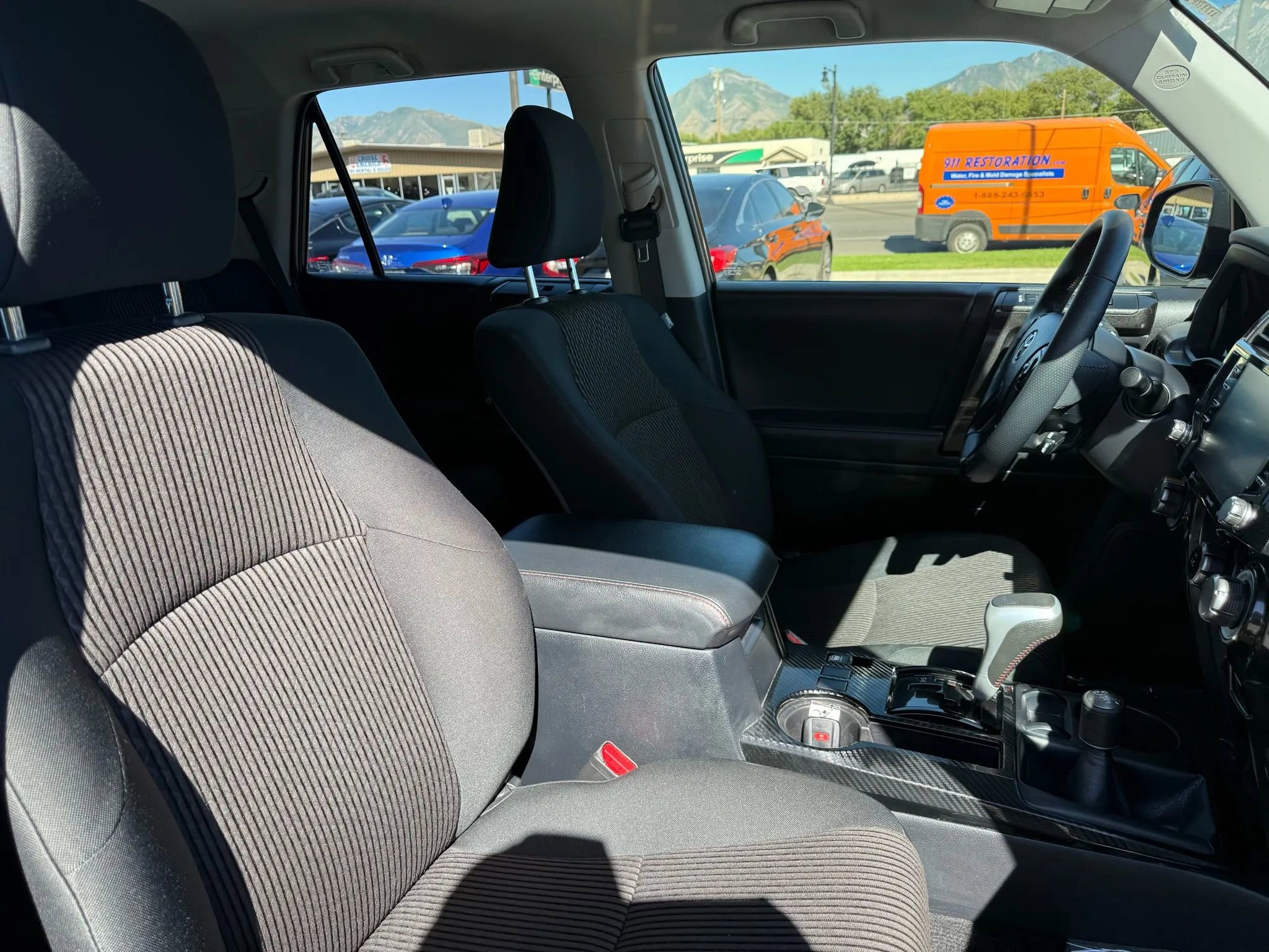 Used 2024 Toyota 4Runner TRD Off-Road image 33