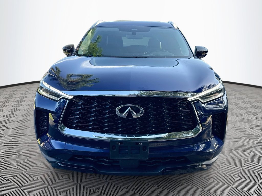 Certified 2023 INFINITI QX60 Luxe w/ Vision Package AWD/4WD image 2
