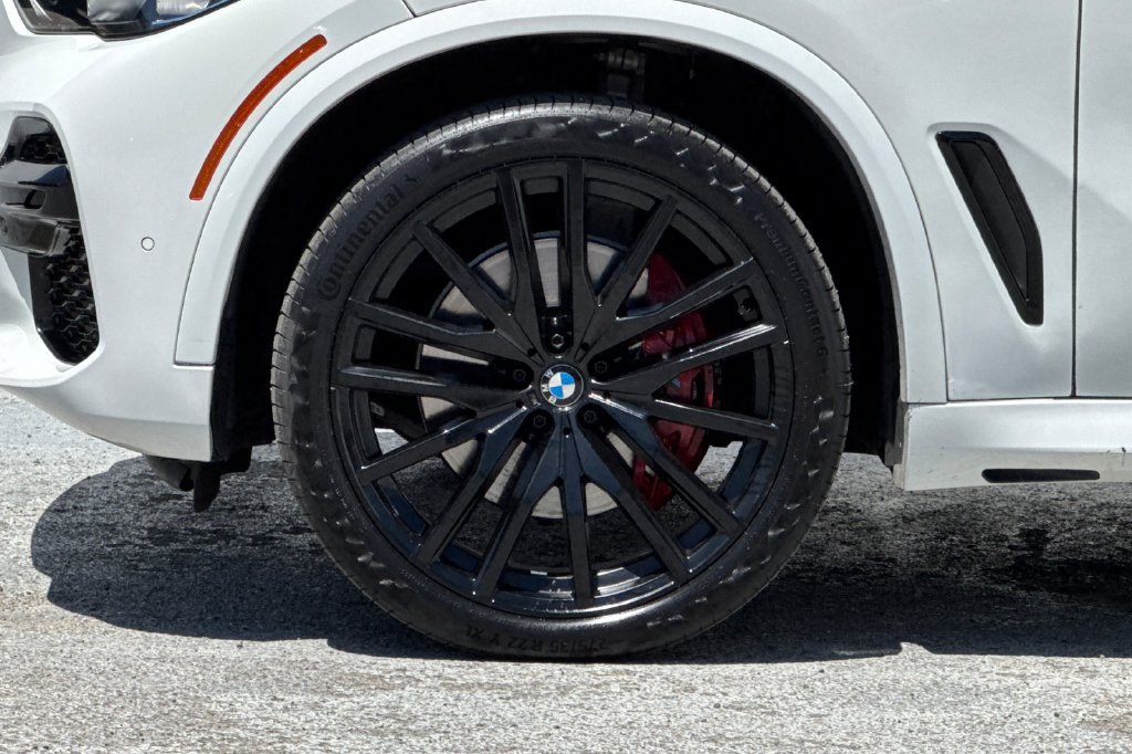 Used 2023 BMW X5 sDrive40i w/ M Sport Package RWD image 26