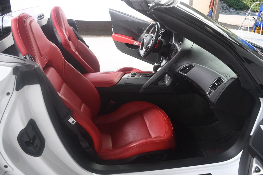 Used 2017 Chevrolet Corvette Grand Sport RWD image 35