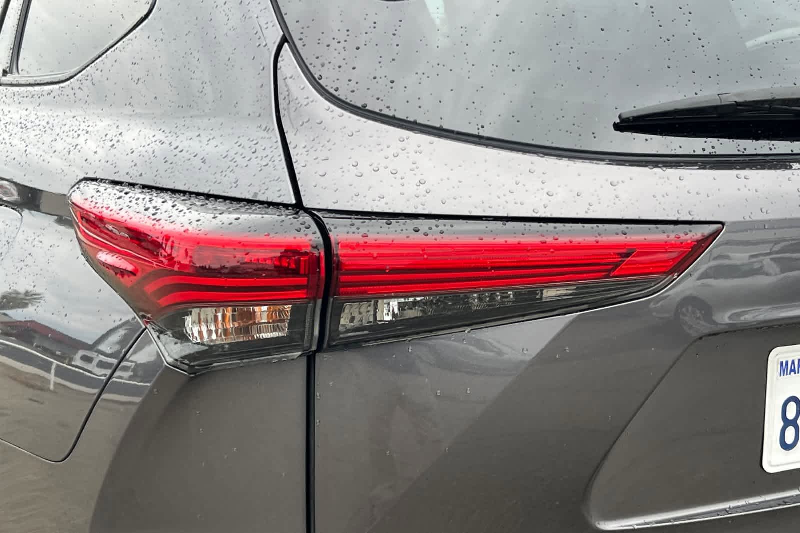 Used 2021 Toyota Highlander XSE FWD image 20