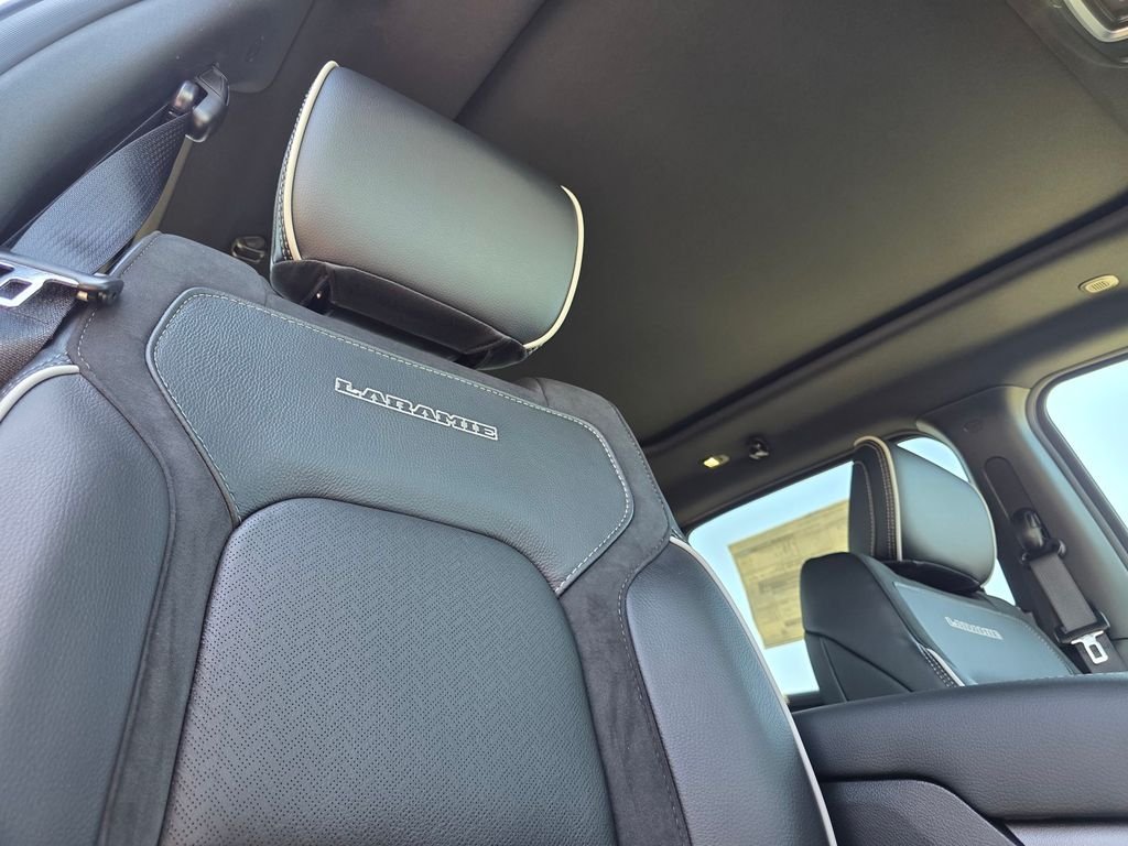 New 2026 RAM 1500 Laramie w/ Night Edition AWD/4WD image 14