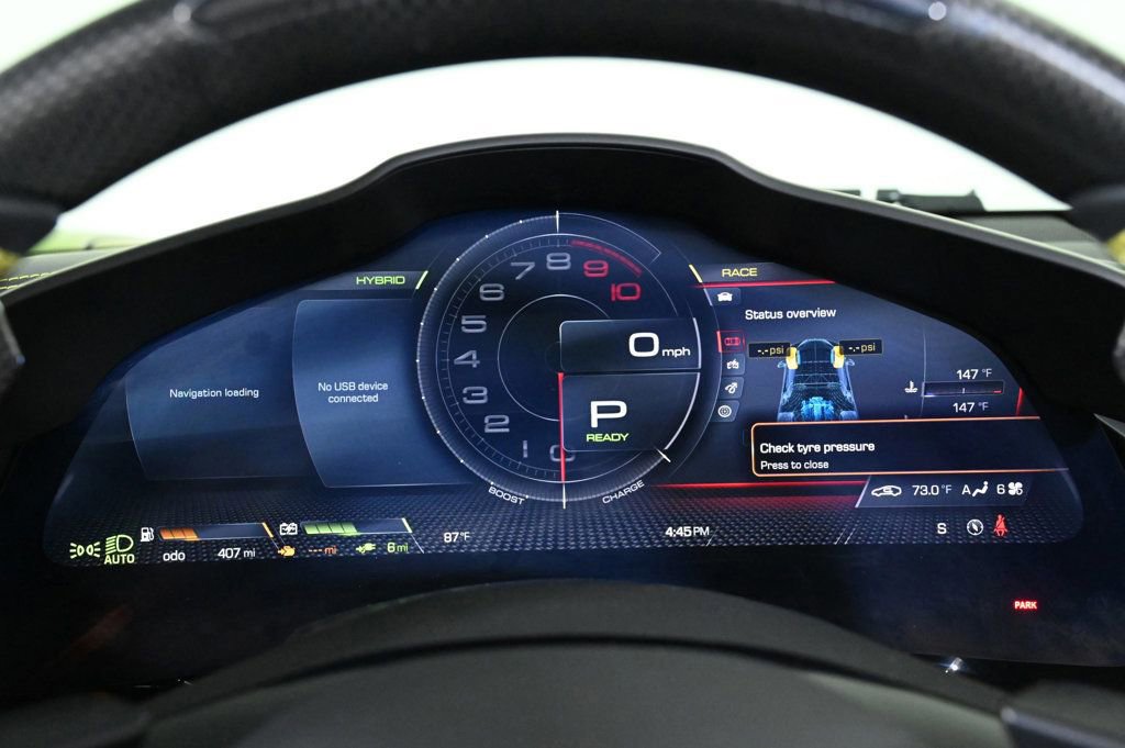 Used 2024 Ferrari SF90 Spider image 15