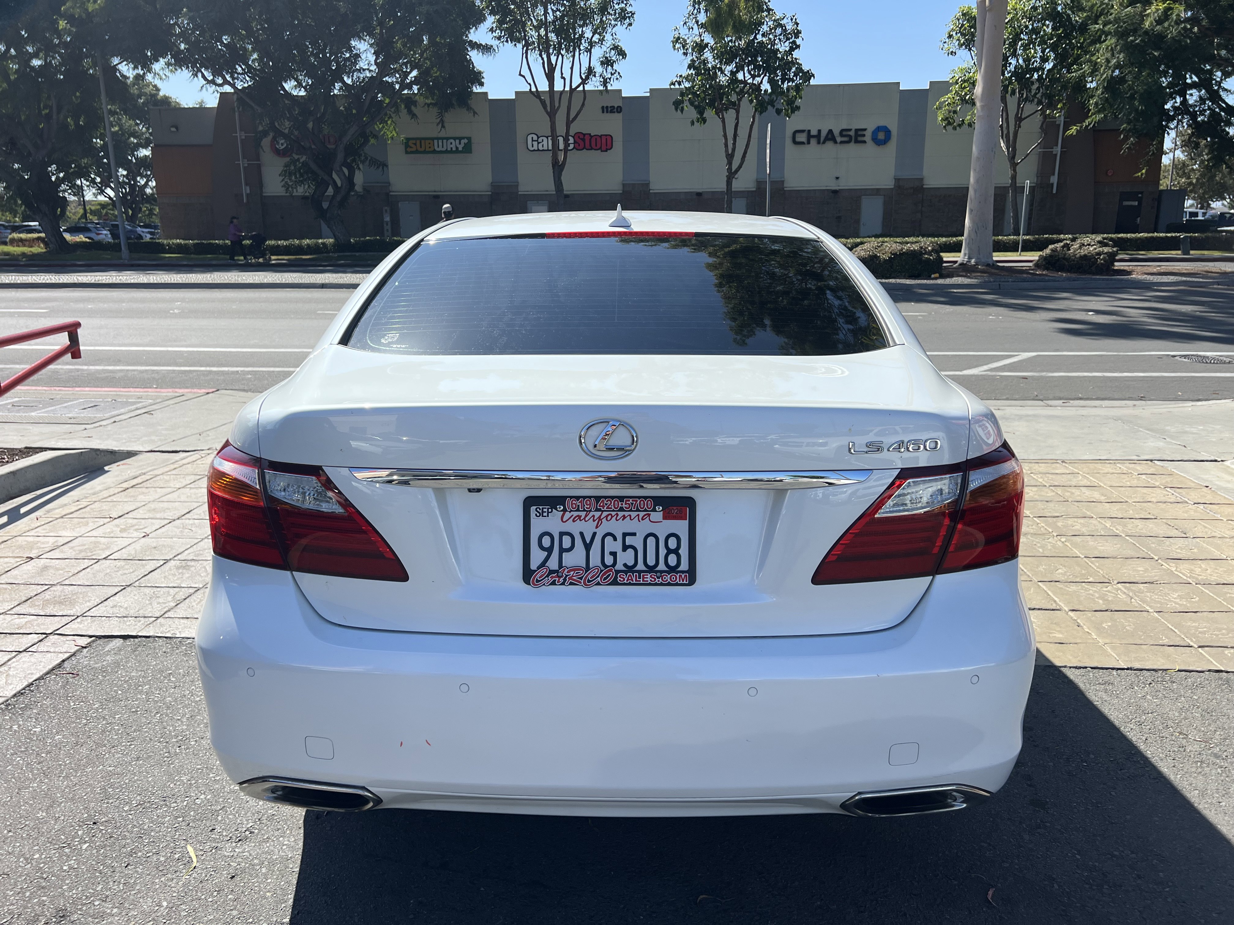 Used 2012 Lexus LS 460 w/ Luxury Value Edition image 7