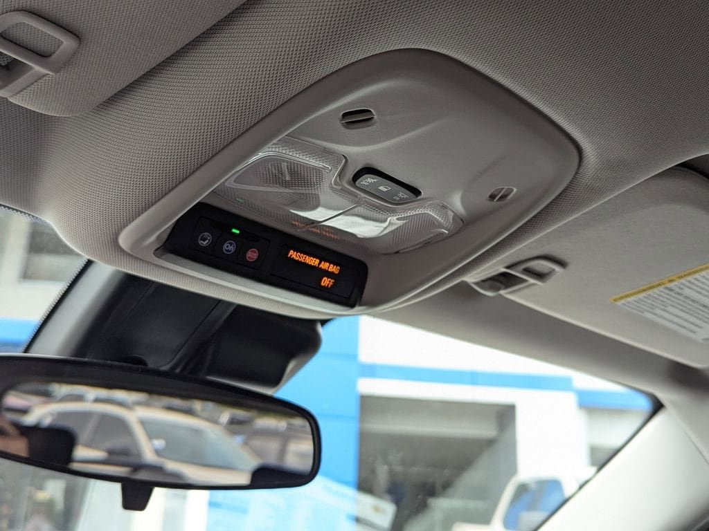 New 2026 Chevrolet TrailBlazer LT w/ LT Cold Weather Package FWD image 29