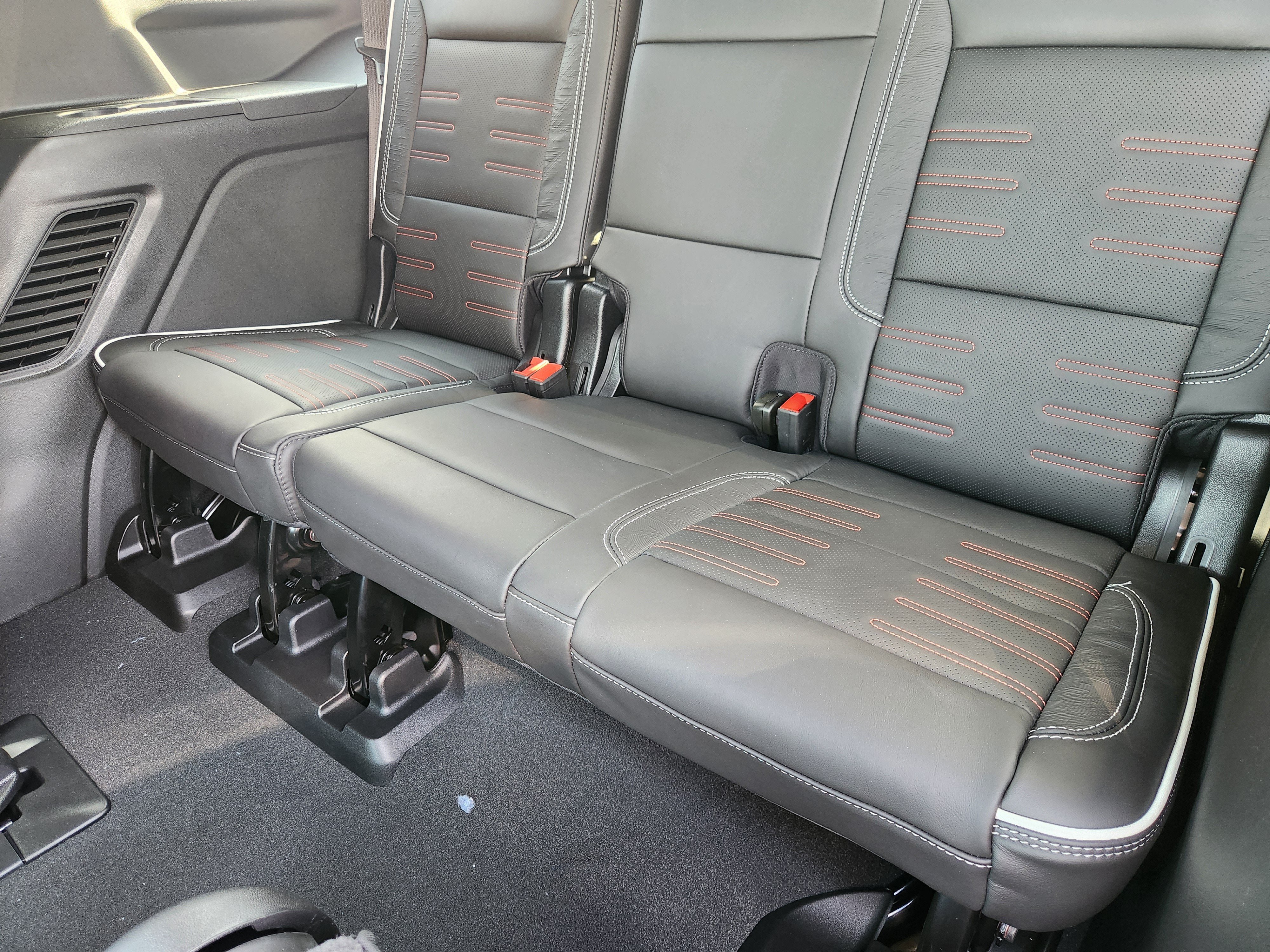 New 2027 GMC Yukon AT4 Ultimate AWD/4WD image 22
