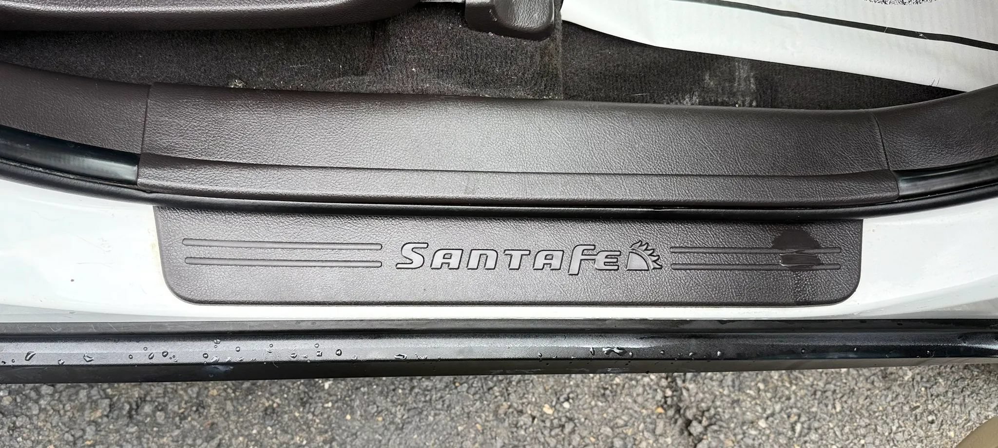 Used 2011 Hyundai Santa Fe GLS FWD image 34