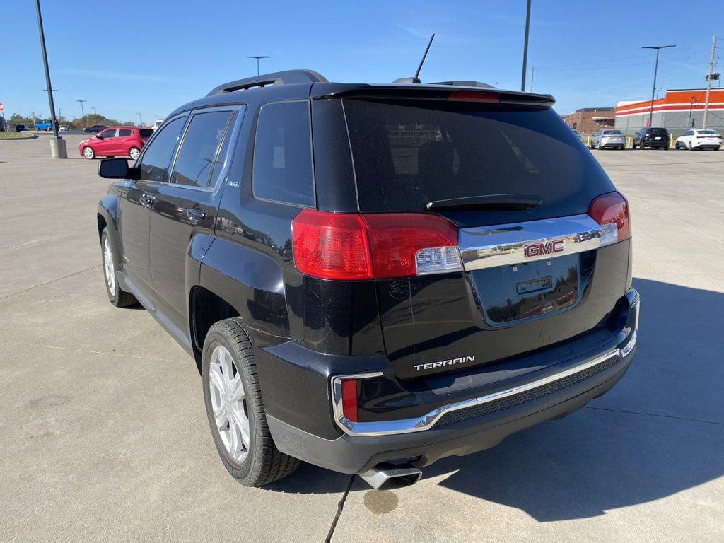 Used 2017 GMC Terrain SLE w/ Convenience Package image 9
