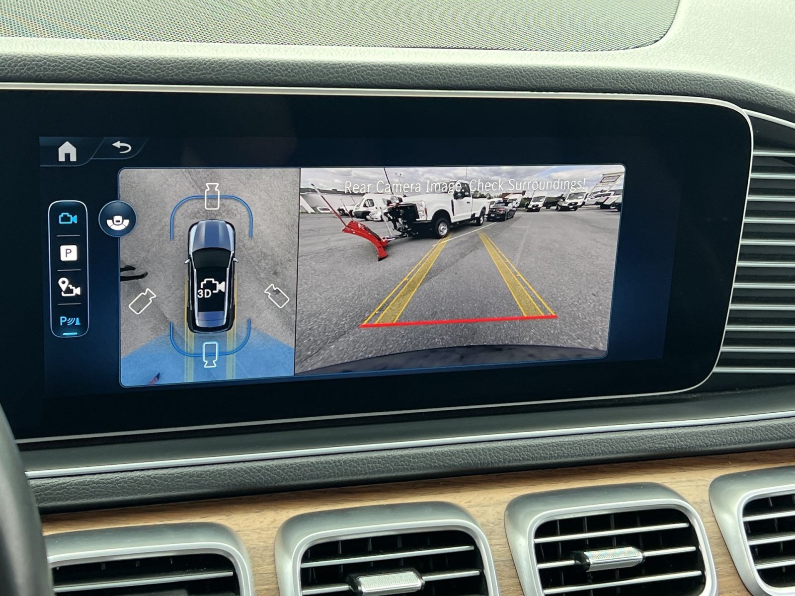 Used 2025 Mercedes-Benz GLE 350 4MATIC image 18