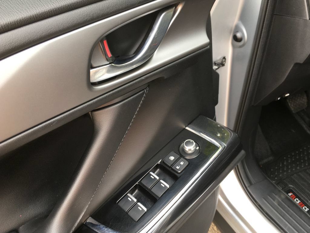 Used 2018 MAZDA CX-9 Touring AWD/4WD image 21