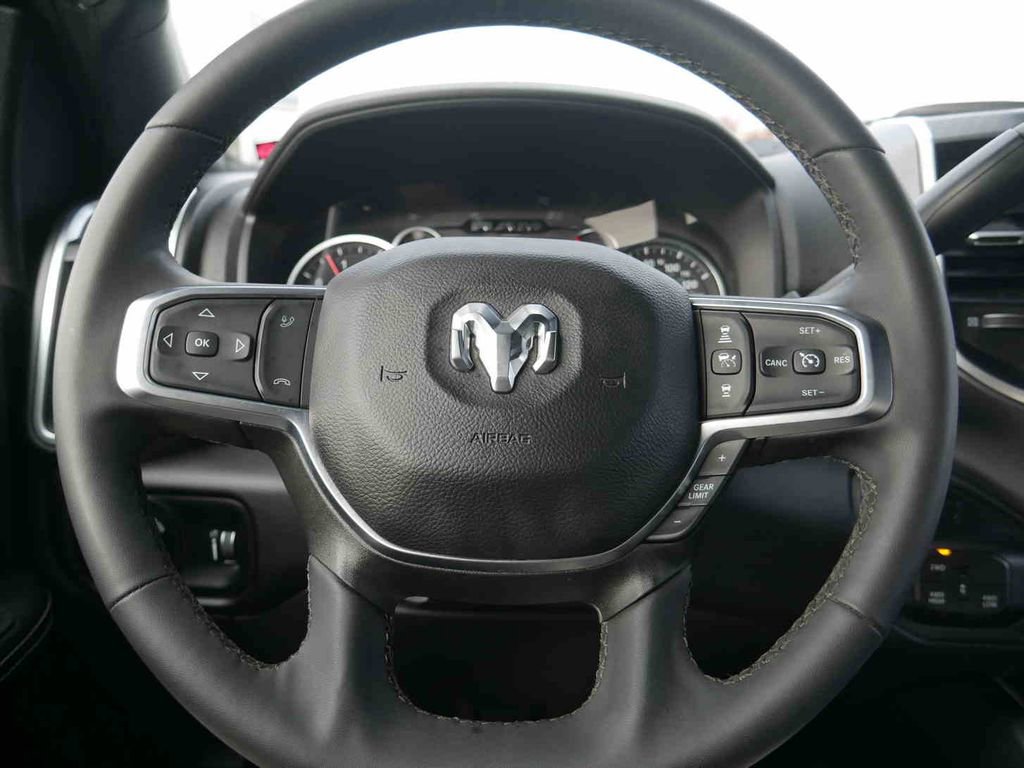 Certified 2025 RAM 3500 Big Horn image 37