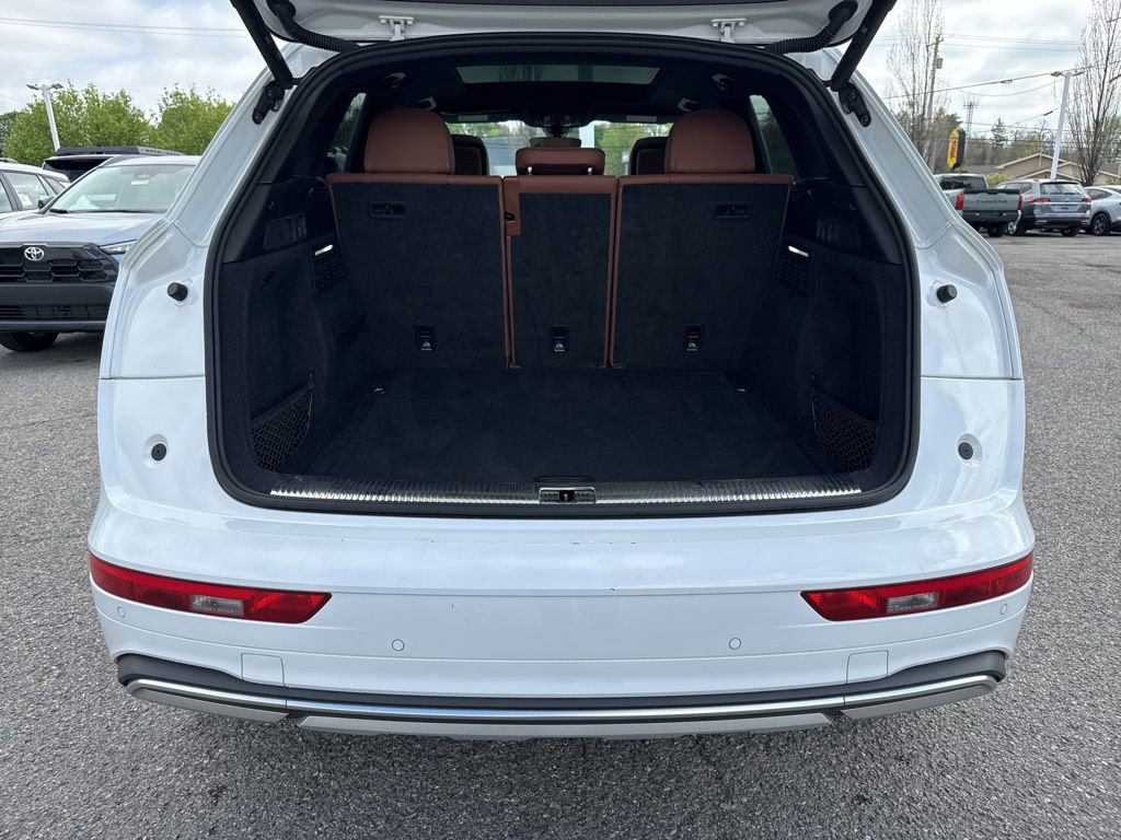Used 2021 Audi Q5 Prestige w/ Prestige Package AWD/4WD image 5