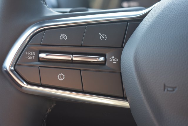 New 2027 Chevrolet Equinox LT FWD image 19