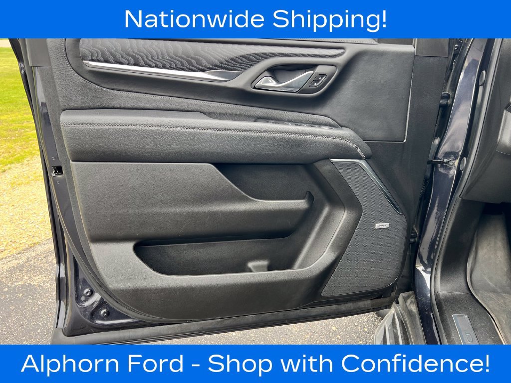 Used 2023 GMC Yukon XL Denali w/ Advanced Technology Package AWD/4WD image 11