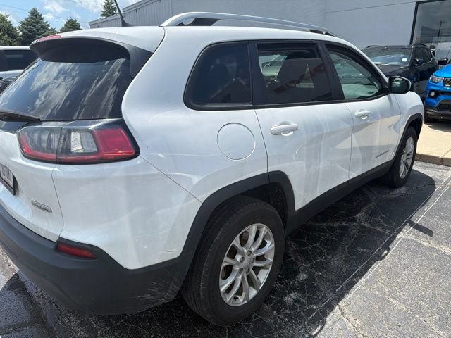 Used 2020 Jeep Cherokee Latitude w/ Cold Weather Group AWD/4WD image 7
