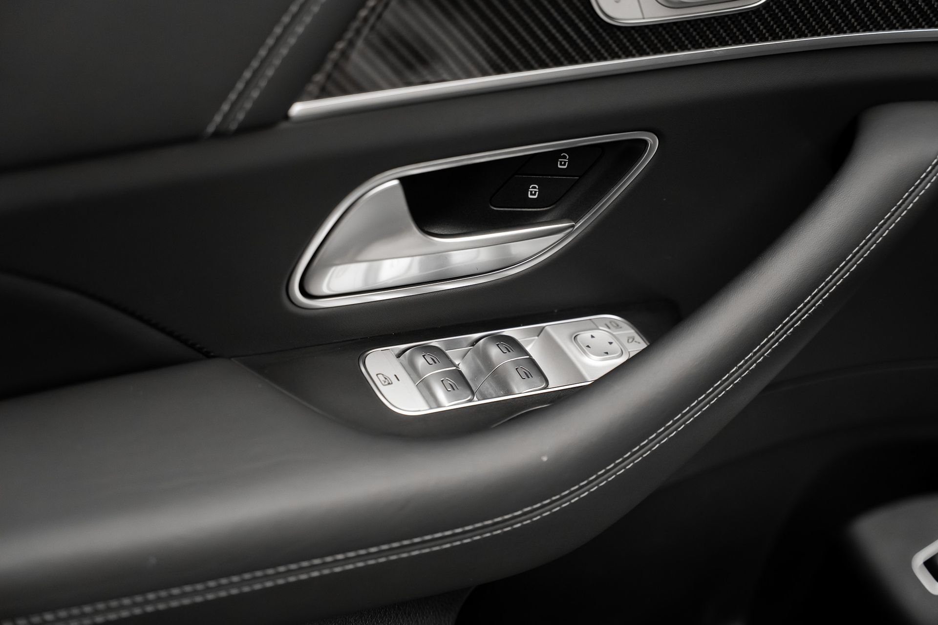Used 2024 Mercedes-Benz GLS 63 AMG 4MATIC w/ Acoustic Comfort Package image 63