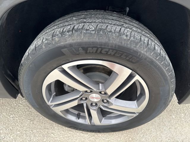 Used 2021 GMC Terrain SLT w/ Infotainment Package II FWD image 13