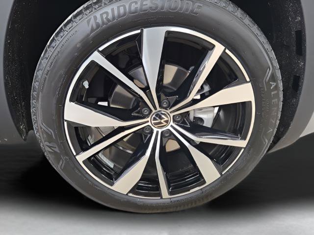 New 2026 Volkswagen Atlas SEL Premium R-Line image 25