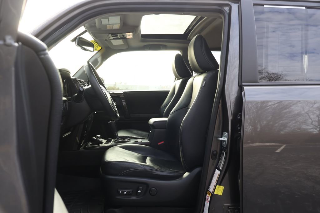 Used 2019 Toyota 4Runner Limited image 30