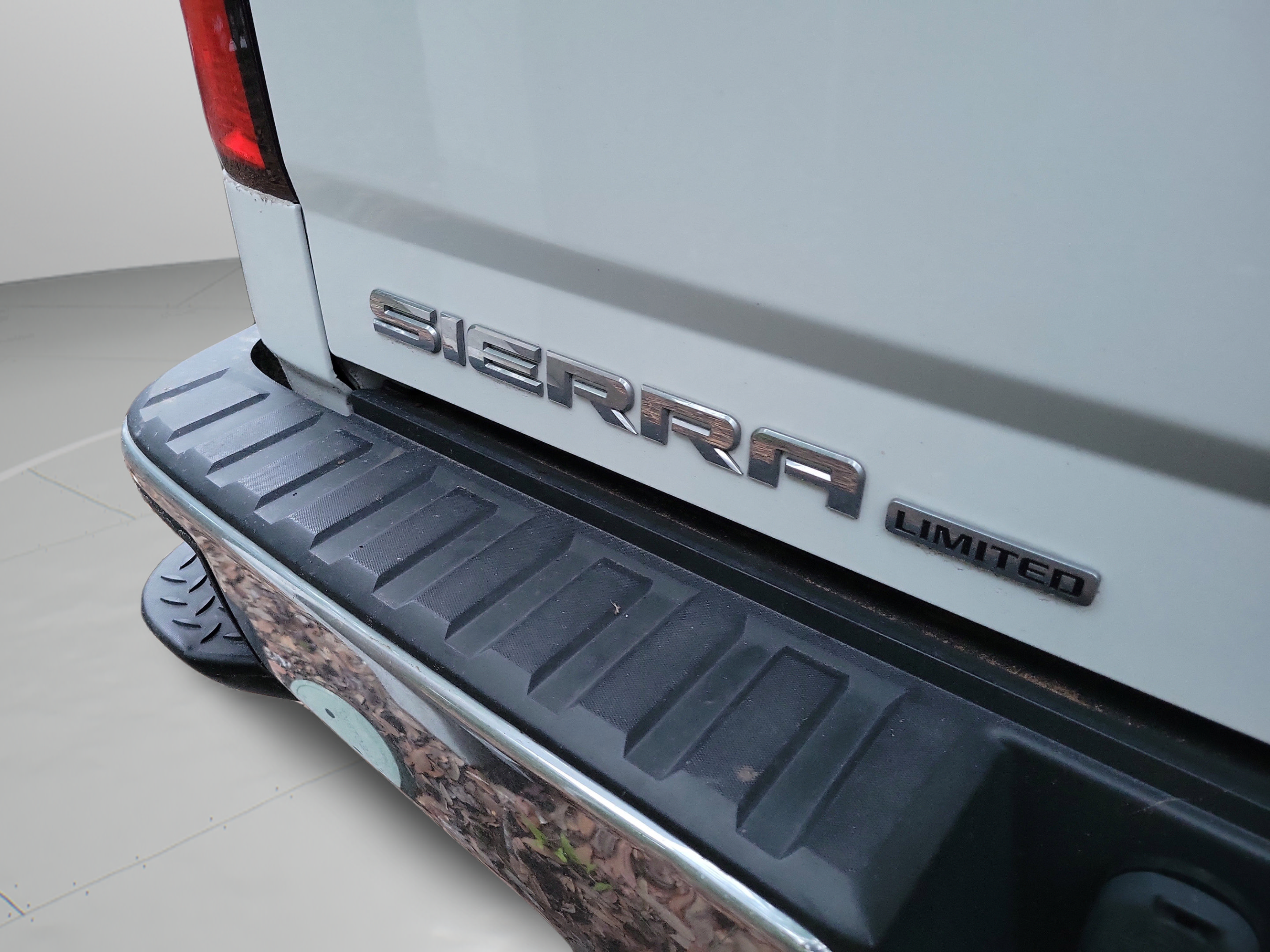 Used 2019 GMC Sierra 1500 Limited w/ Sierra Convenience Package RWD image 26