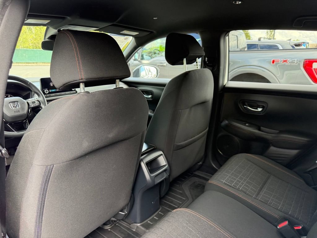 Used 2024 Honda HR-V Sport image 30