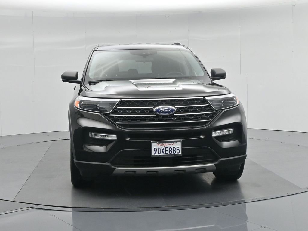 Used 2022 Ford Explorer XLT w/ Equipment Group 202A image 29