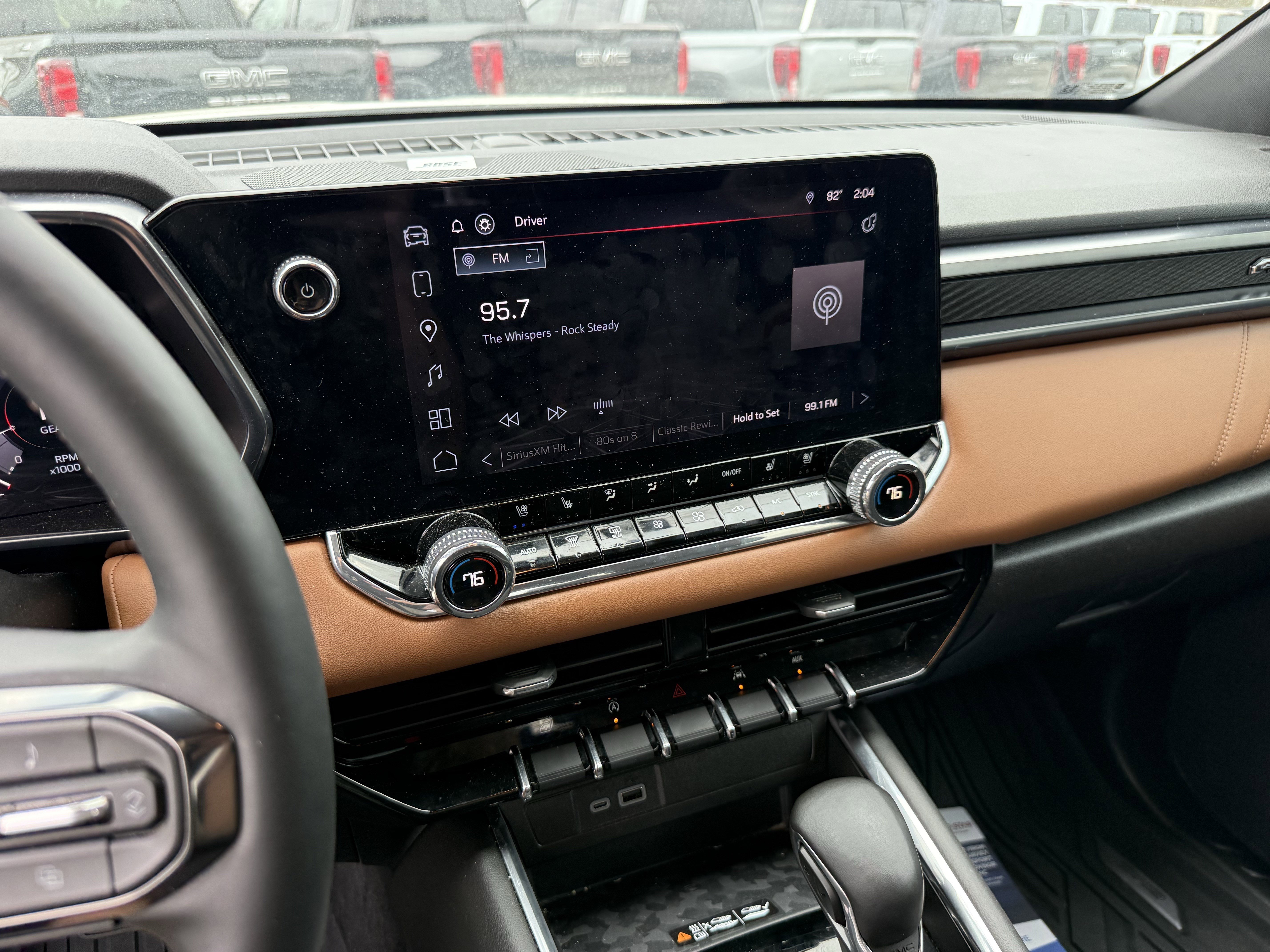 Used 2024 GMC Canyon AT4 w/ AT4 Premium Package image 16